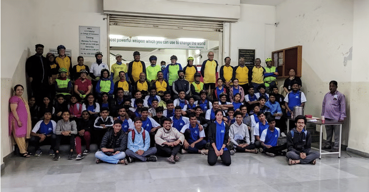 Maharashtriya Mandal college of commerce Cycle Event photo 2